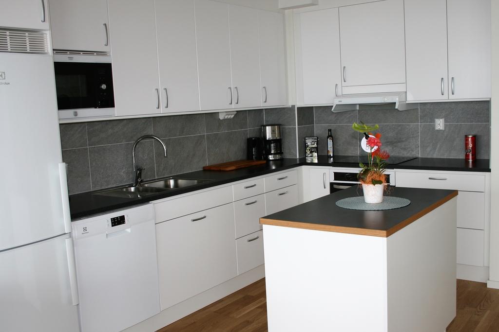 Visby Snack Havsutsikt Apartment ภายนอก รูปภาพ
